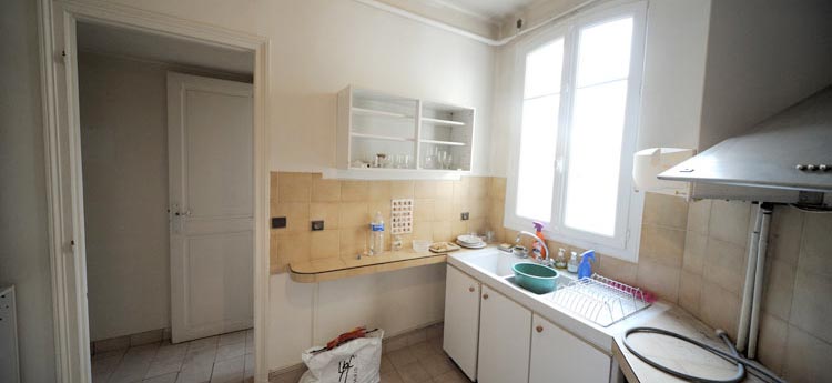 Diagnostic avant achat immobilier d'un appartement dans les Bouches-du-Rhône Évaluer l'état d'une cuisine avant l'achat d'un appartement dans les Bouches-du-Rhône