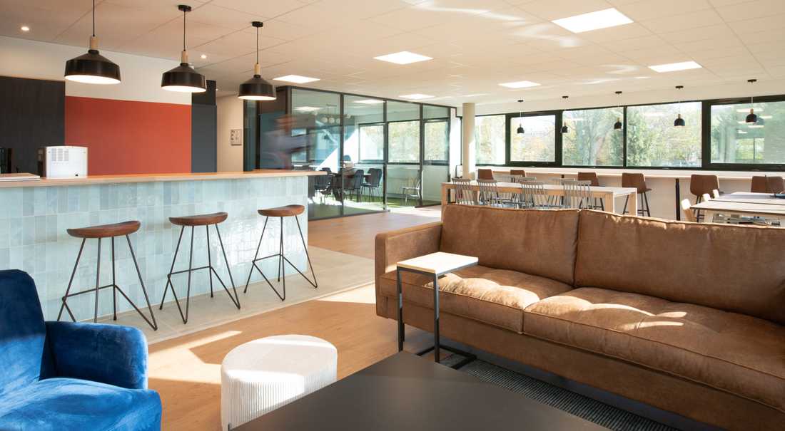 Interior design of your company's offices in Bouches-du-Rhône