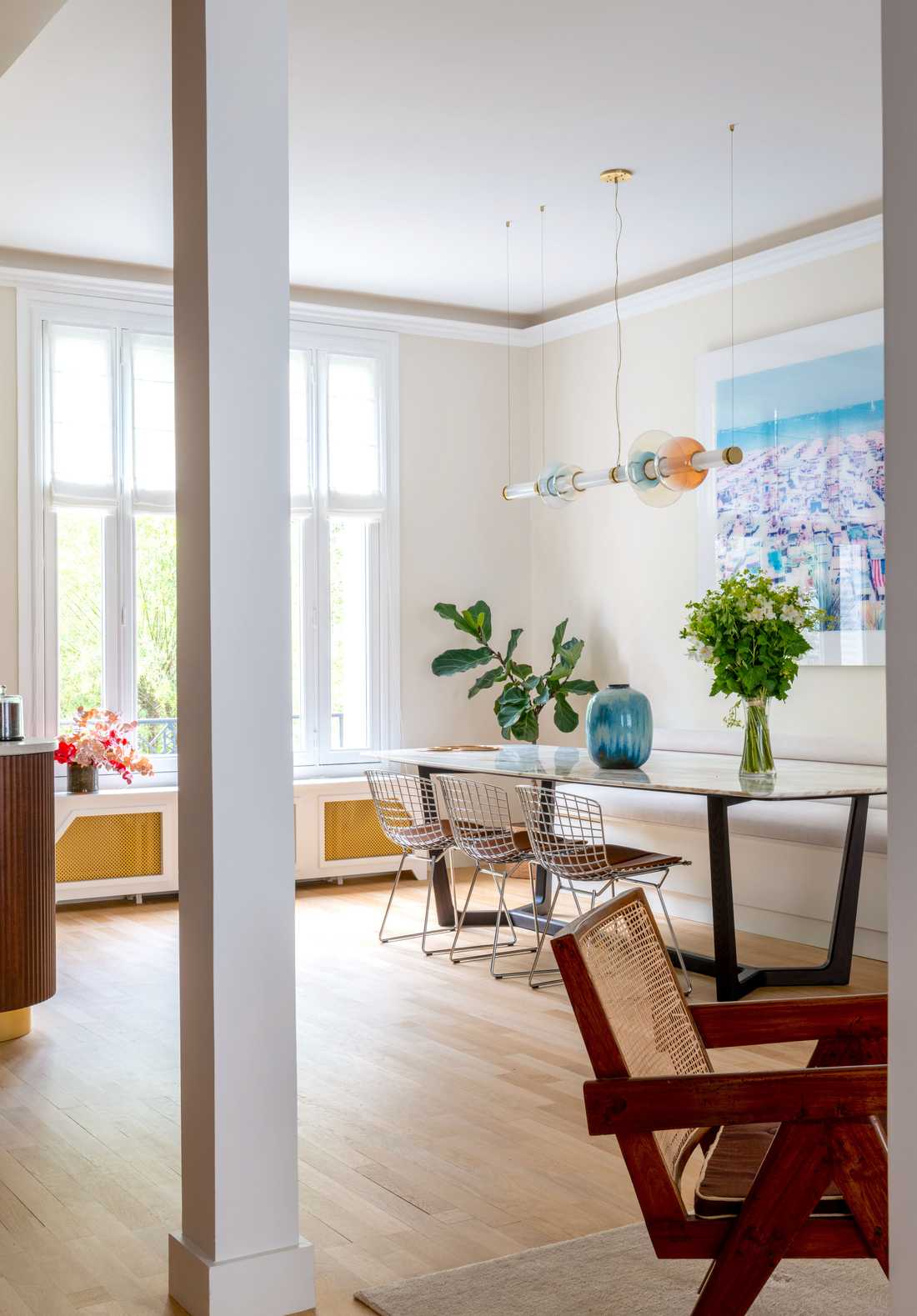 Salle à manger d'une maison à Aix-en-Provence rénovée par un décorateur d'intérieur