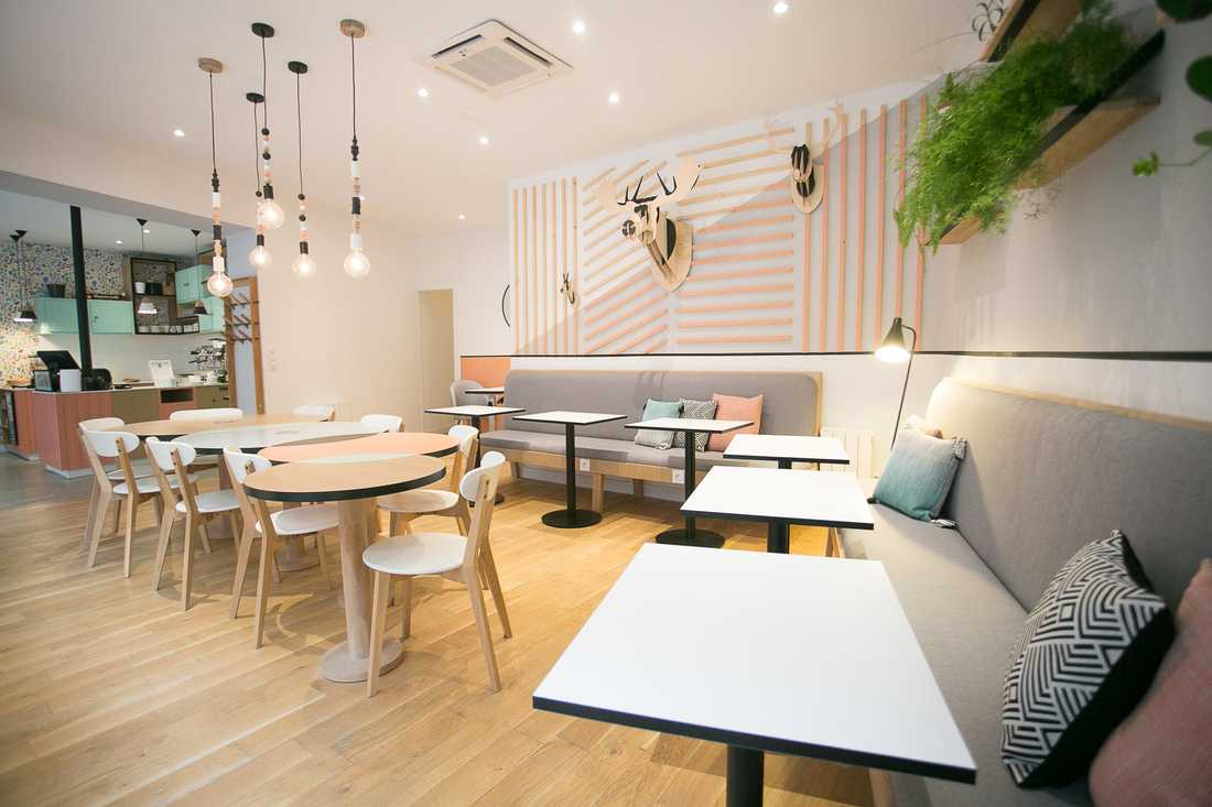 Création d'un coworking space coffee shop par un architecte d'intérieur
