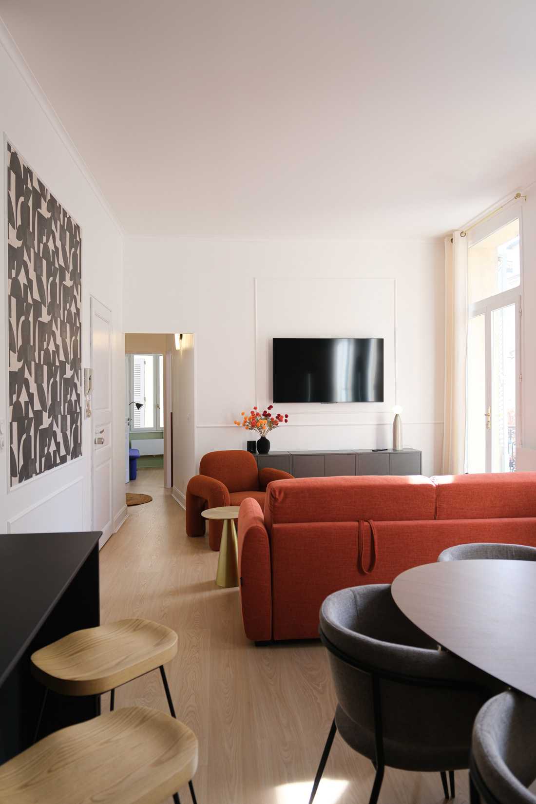Décoration intérieure robuste adaptée à la location AirBnB