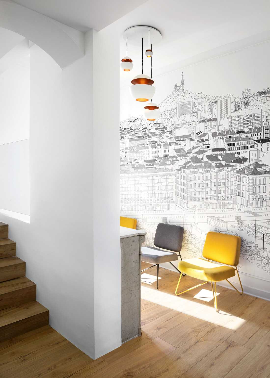 Travaux d'aménagement des locaux d'une entreprise par un architecte