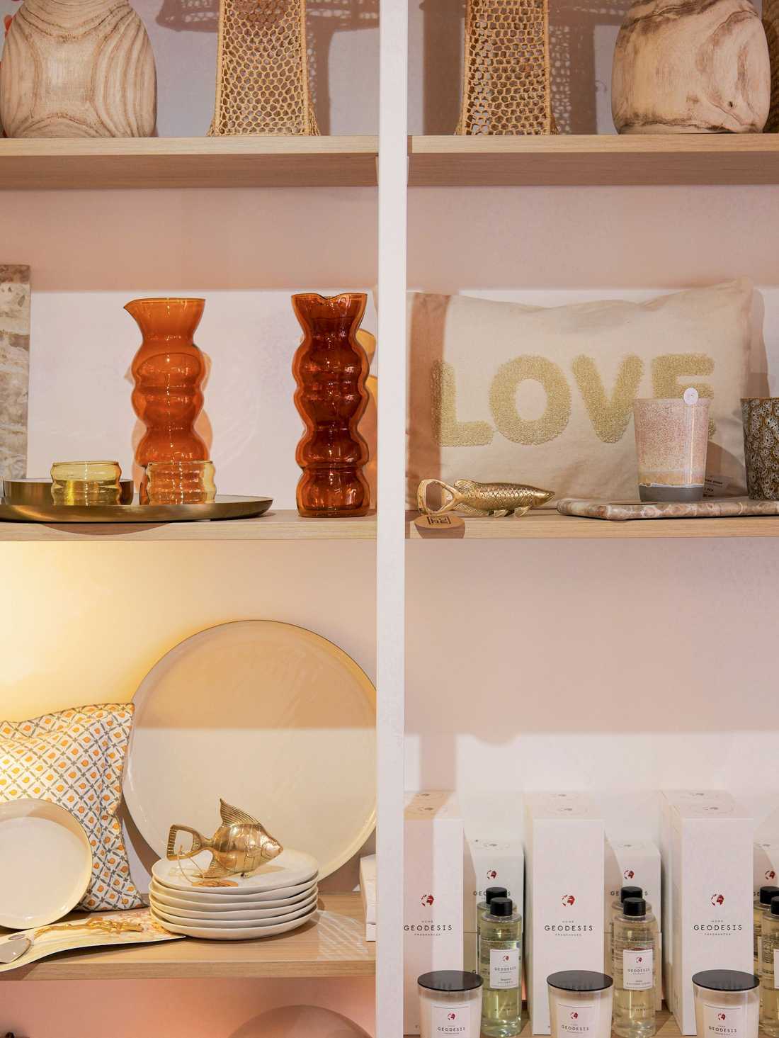 Aménagement d'intérieur d'une boutique dans le Luberon