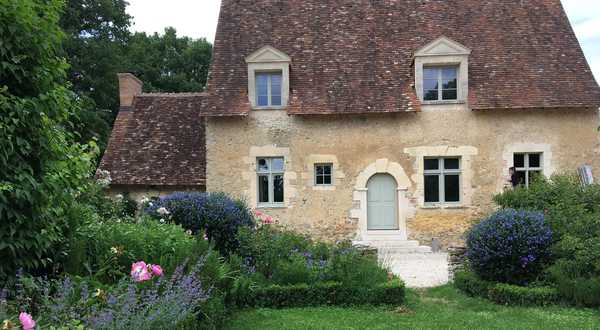 Création d'un jardin de villégiature par un paysagiste dans les Bouches-du-Rhône