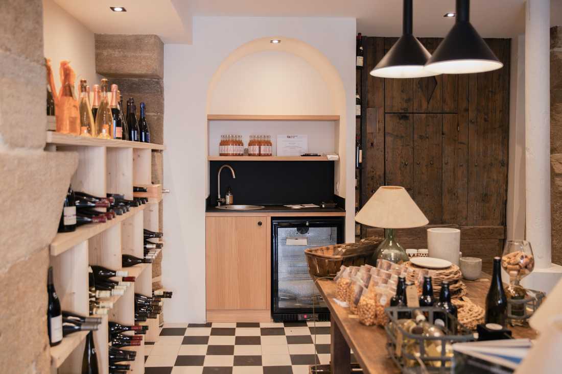 Aménagement d'une boutique spécialisée dans le vin vin et les produits à base de truffes à Carpentras
